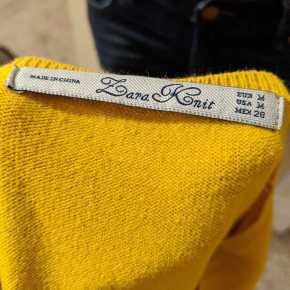 Zara Knits sweater. - Picture 2 of 4